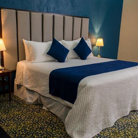 Hotel Margarita Пуэбла Экстерьер фото