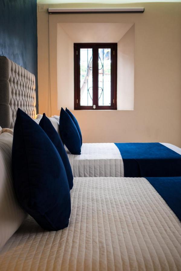 Hotel Margarita Пуэбла Экстерьер фото