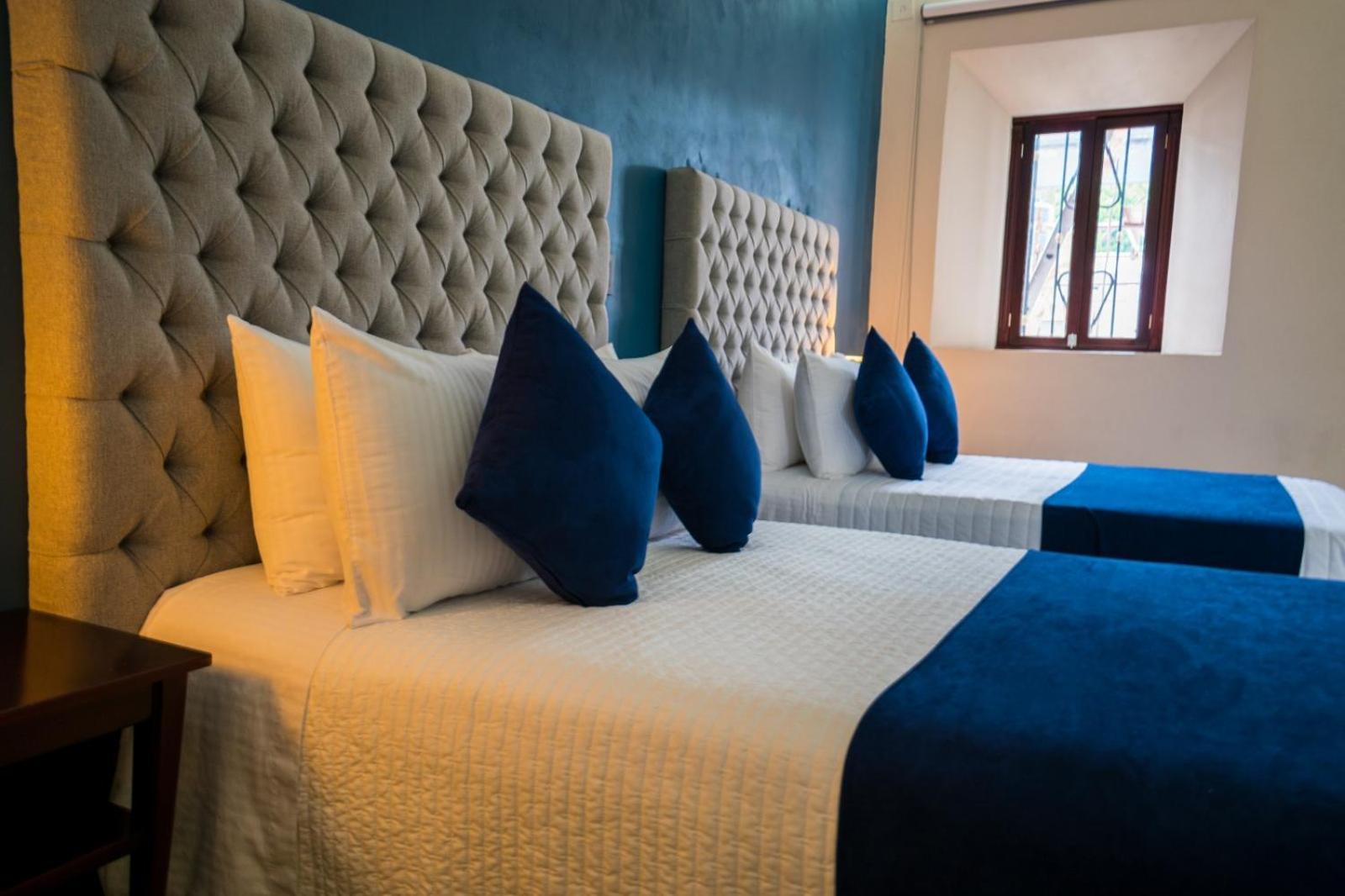 Hotel Margarita Пуэбла Экстерьер фото