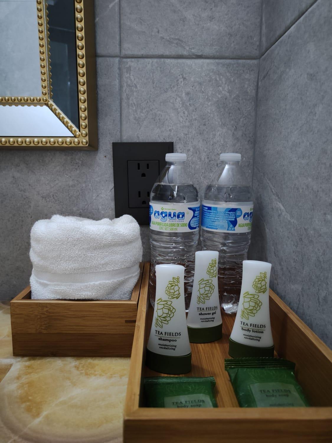 Hotel Margarita Пуэбла Экстерьер фото